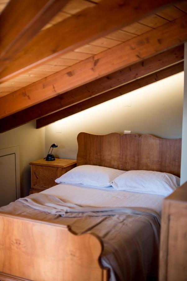 Country Style Attic In The Heart Of Preveza Apartment Exterior photo
